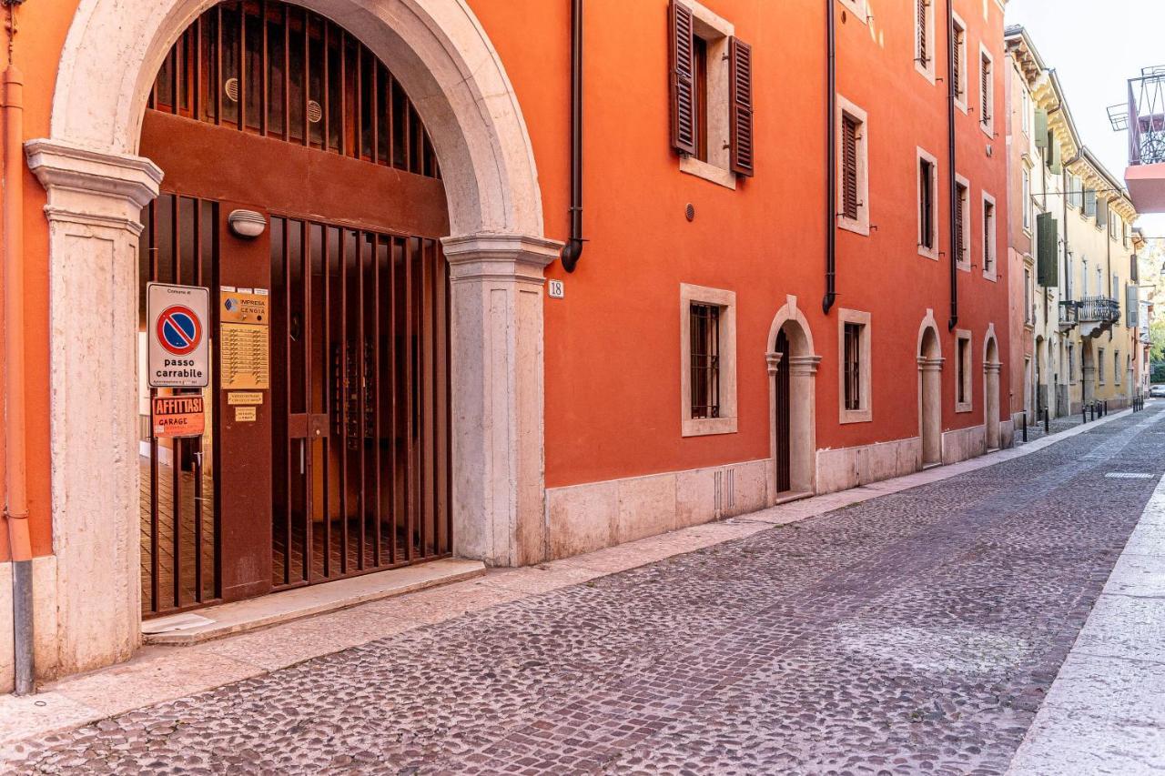 Appartamento Casa Nicola Ai Filippini Verona Esterno foto